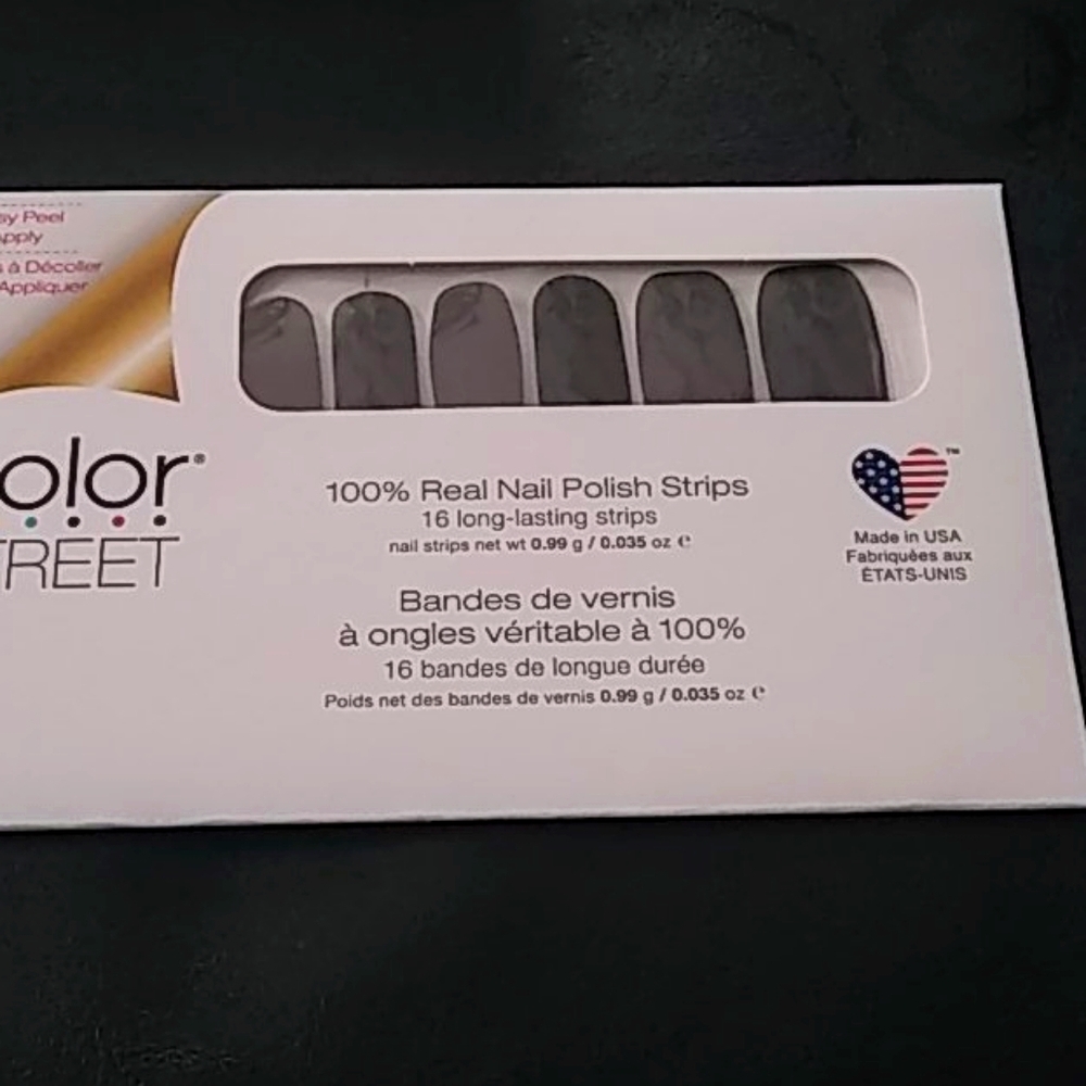 NWT Color Street